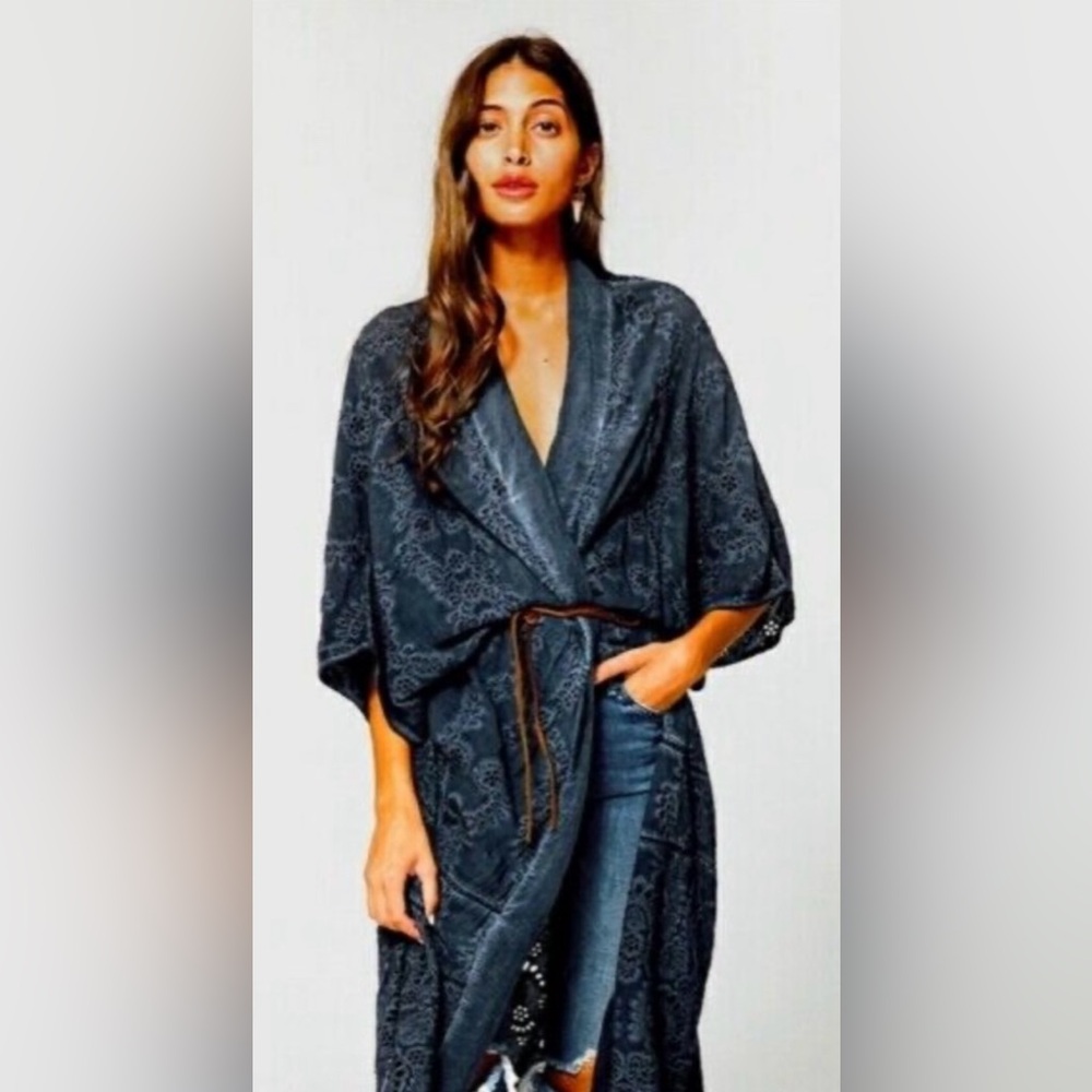 Young Fabulous & Broke Embroidered Eyelet Kimono Duster - Slate Gray - One Size - Picture 3 of 9